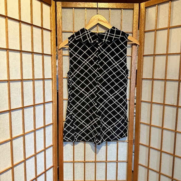 Cowl Neck Check Pattern Sleeveless Blouse - Picture 6 of 11